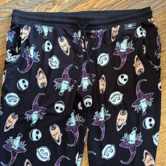 Disney nightmare before Christmas - Picture 2 of 3